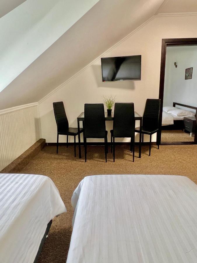 Карпатський Затишок Hotell Slavske Exteriör bild