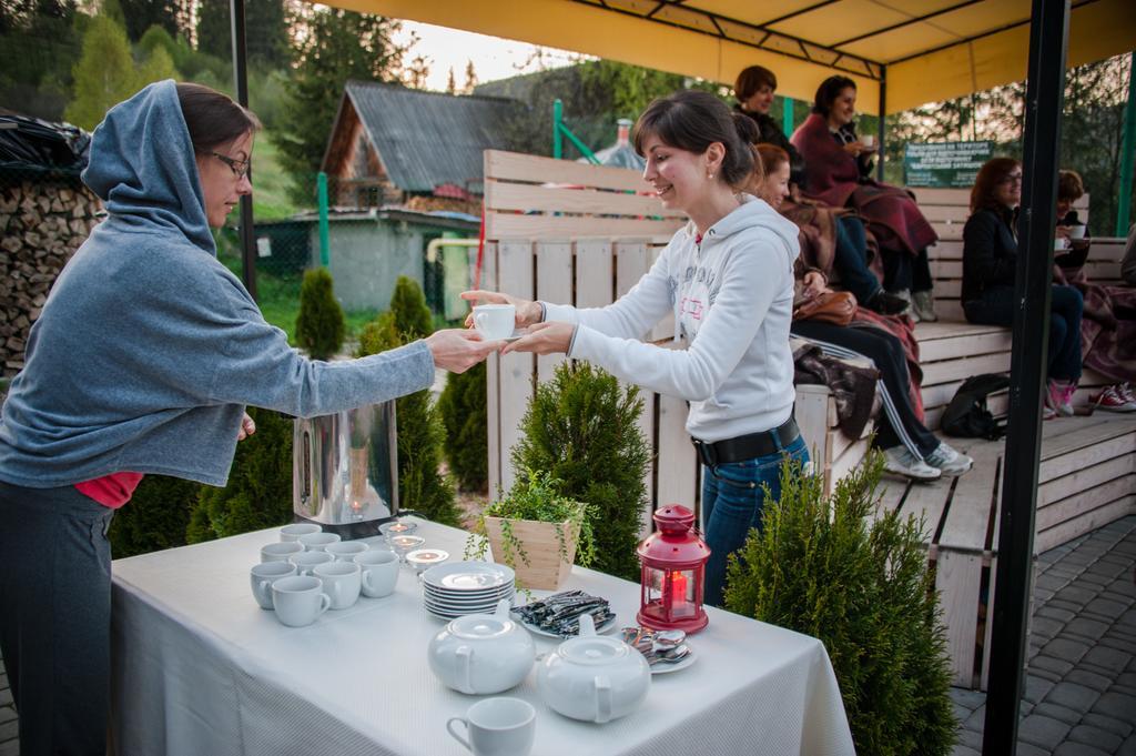 Карпатський Затишок Hotell Slavske Exteriör bild