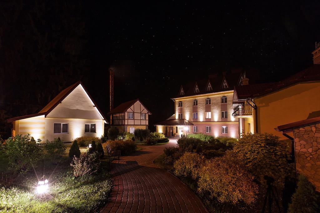 Карпатський Затишок Hotell Slavske Exteriör bild